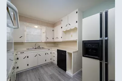 3000 Brookdale, Tyler, TX 75701 - Photo 8