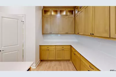 6622 Bendale Dr, Tyler, TX 75703 - Photo 2