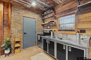 690 Royal, Bullard, TX 75757 - Photo 4