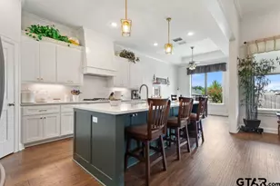 7289 Rolling Acres Place, Tyler, TX 75707 - Photo 10