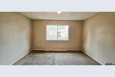 401 1/2 Tammy Lynn Dr A, Longview, TX 75604 - Photo 12