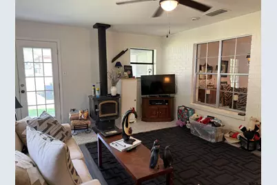 608 Pine Street, Henderson, TX 75654 - Photo 18