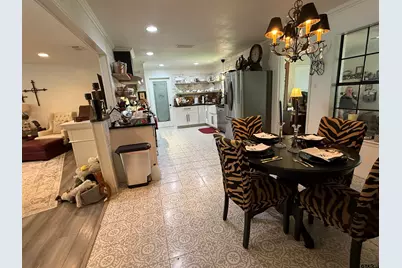 608 Pine Street, Henderson, TX 75654 - Photo 6