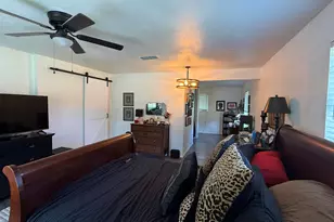 608 Pine St, Henderson, TX 75654 - Photo 30