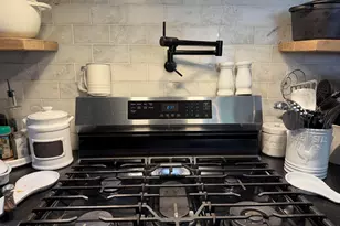 608 Pine St, Henderson, TX 75654 - Photo 10