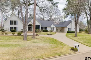 10 Elmwood St, Longview, TX 75604 - Photo 2