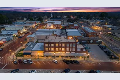 115 E Commerce St, Mineola, TX 75773 - Photo 1