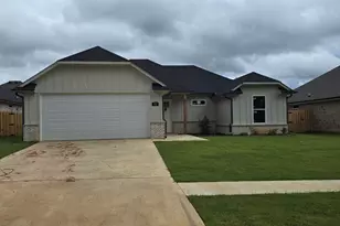 913 Alex Dr, Whitehouse, TX 75791 - Photo 1