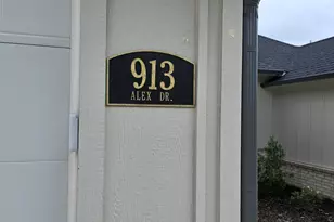 913 Alex Dr, Whitehouse, TX 75791 - Photo 2