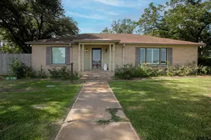 502 W Hubbard St, Lindale, TX 75771 - Photo 2