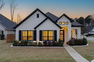 9035 Shallow Cv, Tyler, TX 75703 - Photo 1