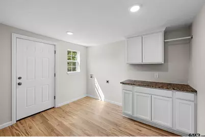 607 E Duval, Troup, TX 75789 - Photo 14