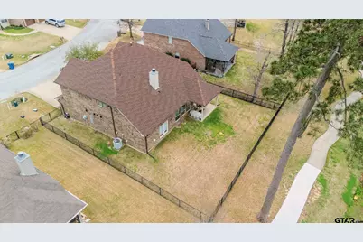302 Parkview Ct, Whitehouse, TX 75791 - Photo 2