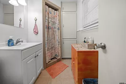 221 N Dayton St, Tyler, TX 75702 - Photo 24