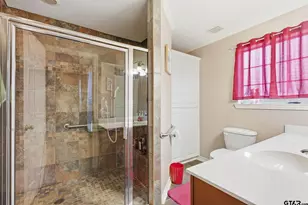 2301 McDonald Rd, Tyler, TX 75701 - Photo 18