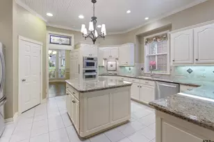 3642 Oak Leaf Cir, Tyler, TX 75707 - Photo 10