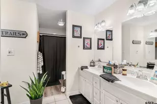 963 E Main St, Van, TX 75790 - Photo 6