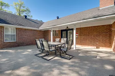 312 Southhill Rd, Palestine, TX 75801 - Photo 26