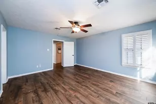 312 Southhill Rd, Palestine, TX 75801 - Photo 14