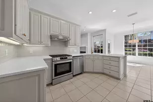 704 Paloma St, Tyler, TX 75703 - Photo 10