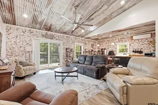 132 King George Rd, Scroggins, TX 75480 - Photo 6