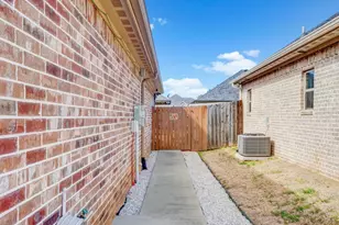 336 Kingdom Blvd, Lindale, TX 75771 - Photo 30