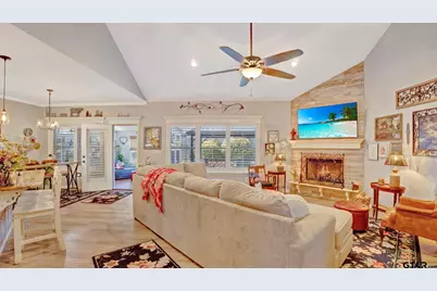 336 Kingdom Blvd, Lindale, TX 75771 - Photo 1