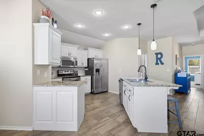 307 Mission Crest Circle, Lindale, TX 75771 - Photo 4