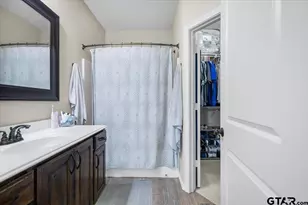 307 Msn Crst Cir, Lindale, TX 75771 - Photo 16