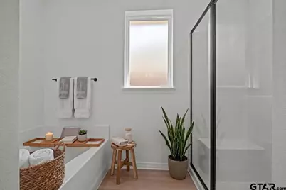 7902 Greenhill Drive, Tyler, TX 75703 - Photo 14