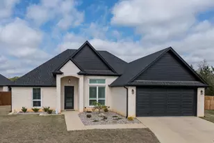 11858 Gillian Ct, Tyler, TX 75703 - Photo 1