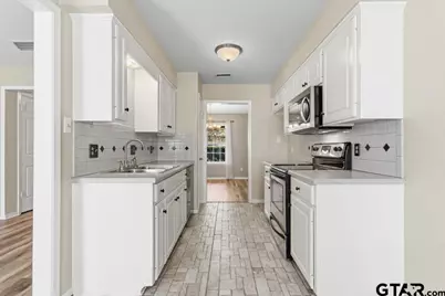 16865 Plumridge Cir, Tyler, TX 75703 - Photo 8