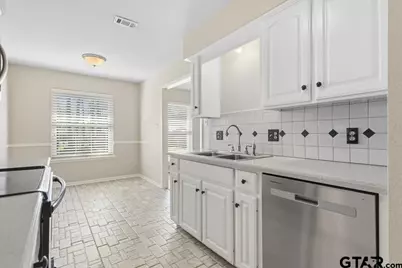 16865 Plumridge Cir, Tyler, TX 75703 - Photo 10