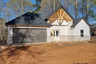 1262 George Richey Rd, Gladewater, TX 75647 - Photo 1