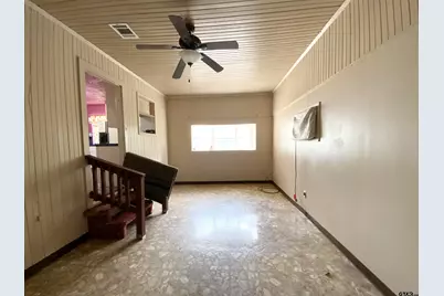 428 Park St, Crockett, TX 75835 - Photo 10