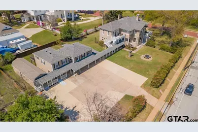 313 E Charnwood, Tyler, TX 75701 - Photo 46