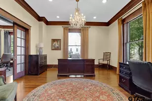 313 E Charnwood, Tyler, TX 75701 - Photo 4