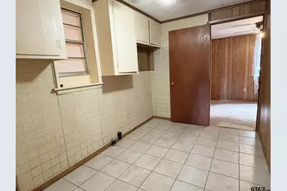 2431 N Jefferson, Mount Pleasant, TX 75455 - Photo 20