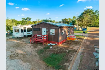 903 S Beech St, Winnsboro, TX 75494 - Photo 2