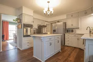 2115 Old Jacksonville Rd, Tyler, TX 75701 - Photo 12