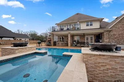 200 Country Club, Mount Pleasant, TX 75455 - Photo 18