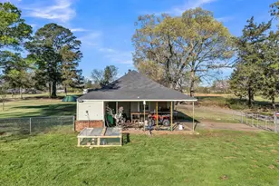 109 Sanders Ln, Pittsburg, TX 75686 - Photo 16