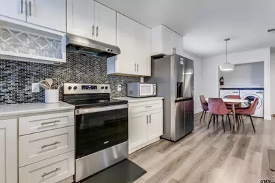 2901 Regal Road, Plano, TX 75075 - Photo 10