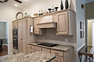 111 Lonnie Dr, Athens, TX 75751 - Photo 12