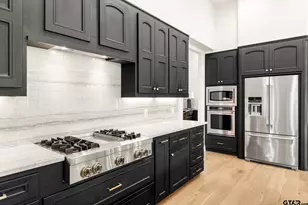 4372 Cascades Blvd, Tyler, TX 75709 - Photo 10