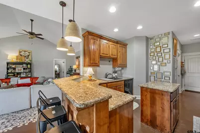 315 Corrigan Trails Blvd, Lindale, TX 75771 - Photo 16