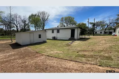 303 N Virginia Ave, Tyler, TX 75702 - Photo 4