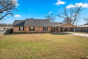 337 Daingerfield, Pittsburg, TX 75686 - Photo 4