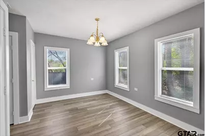 924 Head St, Palestine, TX 75801 - Photo 8