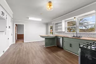 1330 Graham Dr, Tyler, TX 75701 - Photo 8